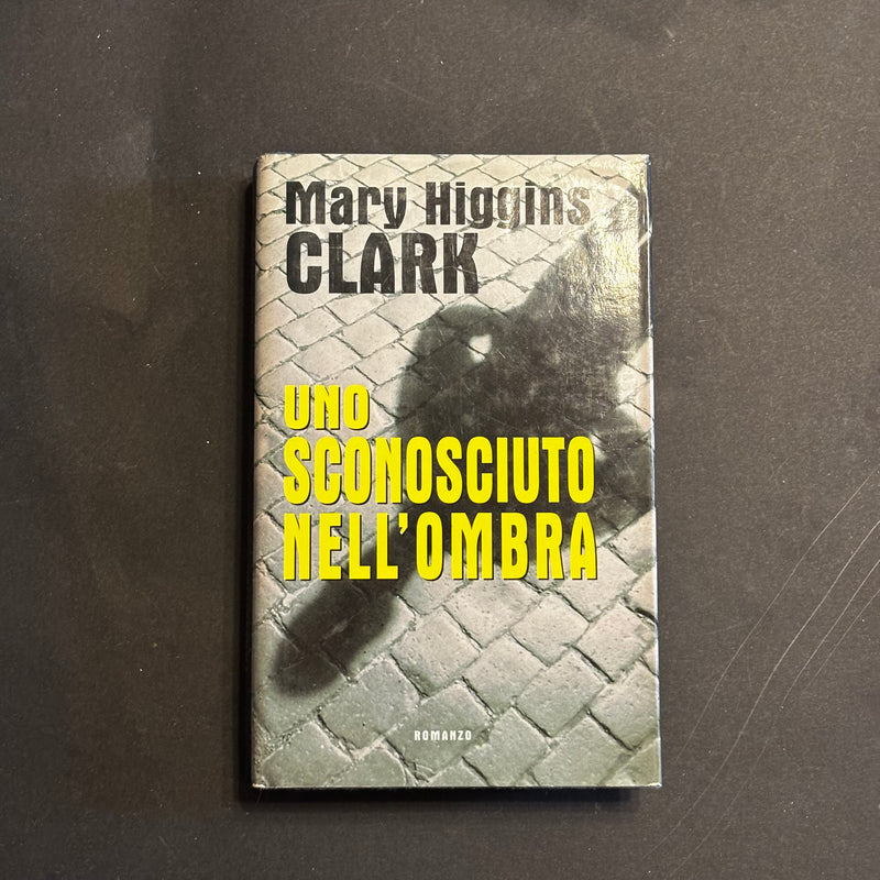 Uno sconosciuto nell’ombra