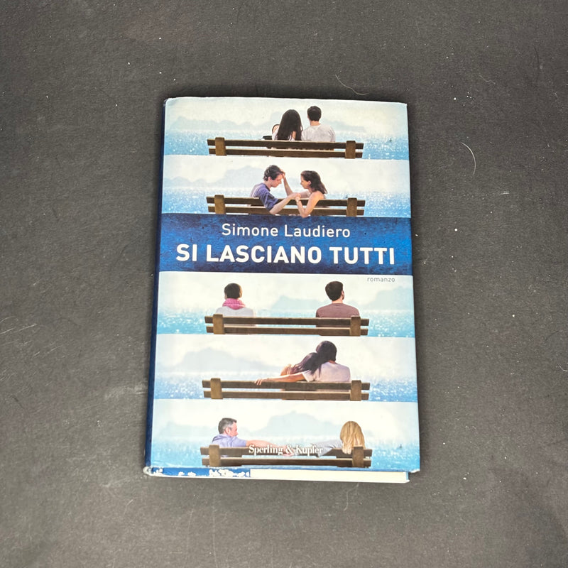 Sì lasciano tutti