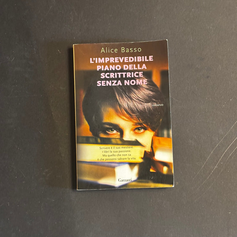 L’imprevedibile piano della scrittrice senza nome