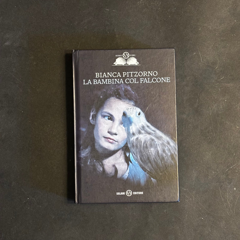 La bambina col falcone