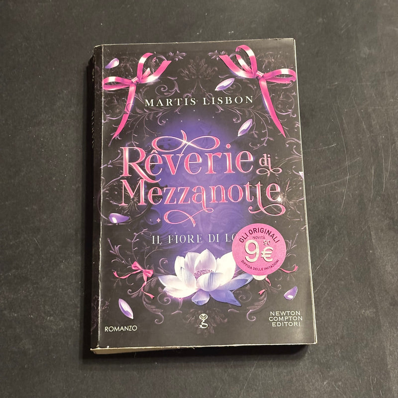 Reverie di mezzanotte- il fiore di loto